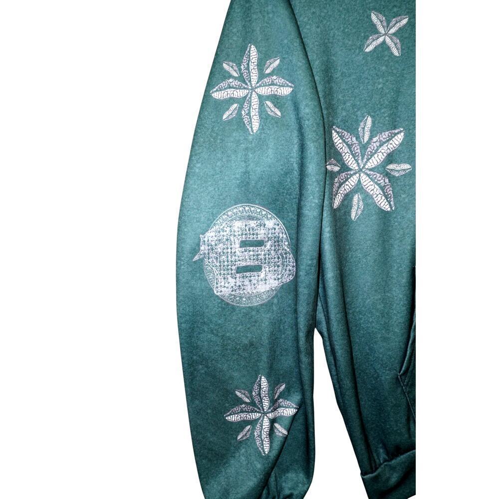 Our Lady of Sorrows Graphic Hoodie – Oversized Fit – Rhinestone Praying Hands – - Picture 2 of 4